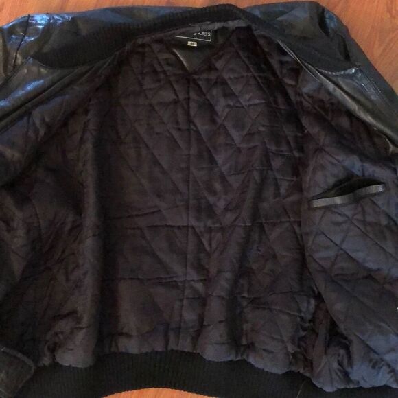 Bloomingdales The Mens store black leather jacket size 46 - Picture 6 of 7